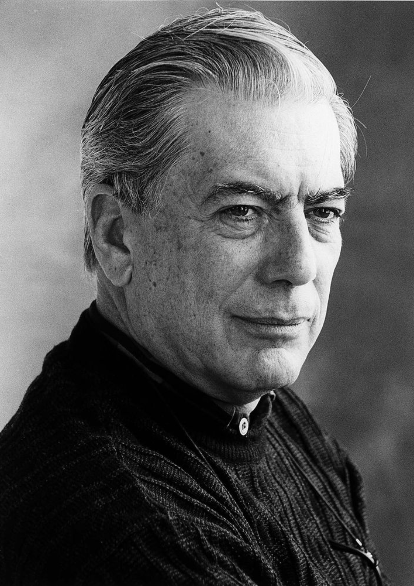 El Gobierno de Perú declaró este lunes día de Duelo Nacional tras el fallecimiento de Vargas Llosa, según un decreto publicado en el diario oficial El Peruano.